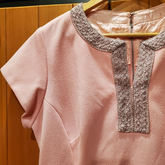 Bubblegum pink vintage 70s shift dress - Picture 2 of 12